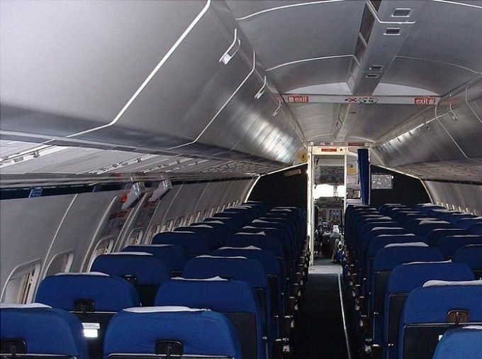 Msn:11112  Fokker F28  HC-BZU TAME Linea Aerea del Ecuador.
Photo SIMON AELLIG.